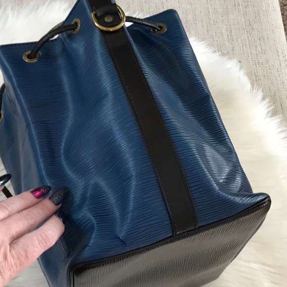 Authentic Louis Vuitton Noe - Picture 5 of 16